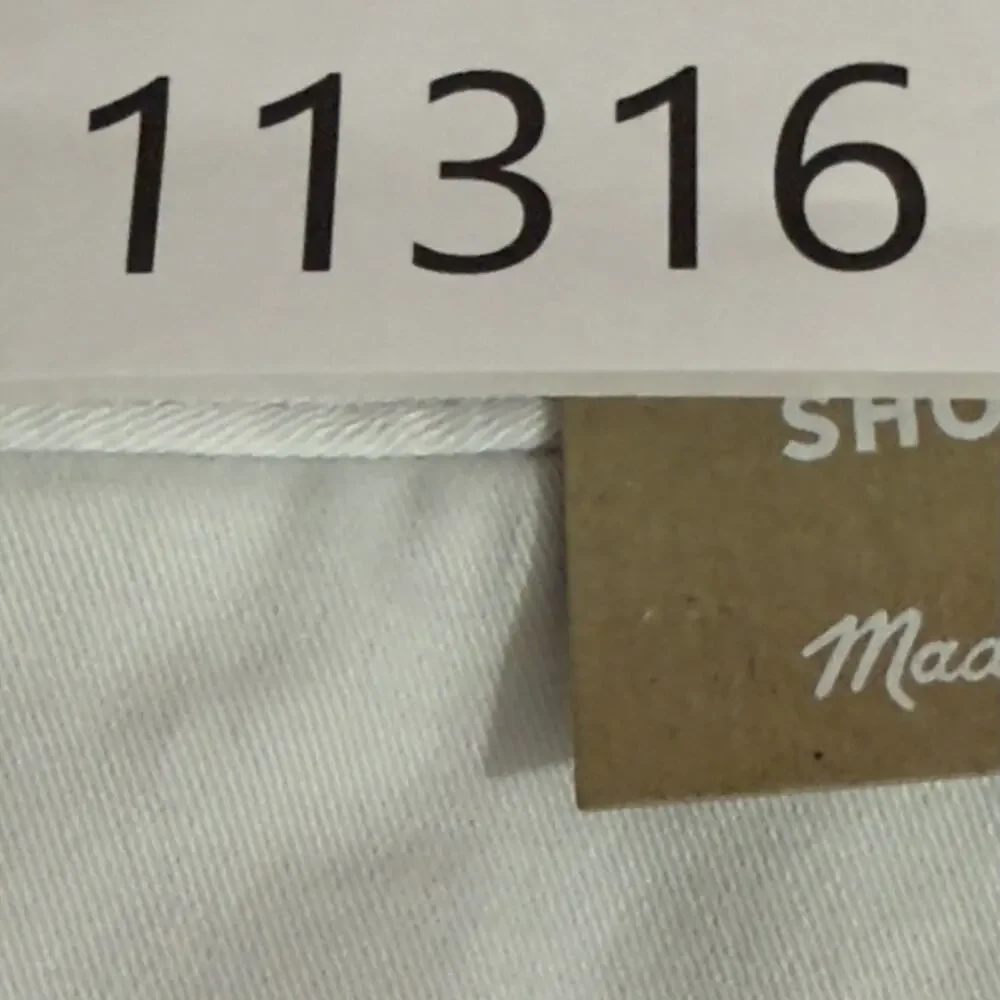 Madewell Shorts Mens 36 Beige Chino Classic Fit Cotton Blend Casual NWT